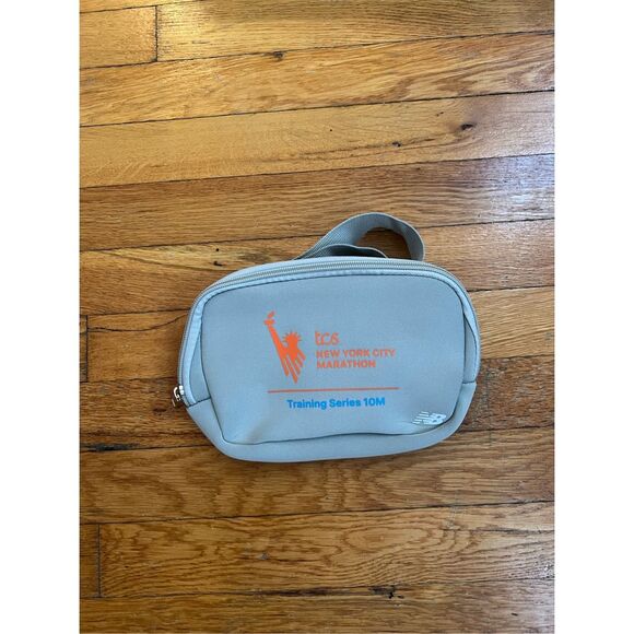NEW BALANCE BELT BAG - Picture 1 of 7